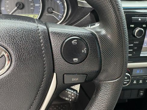 Used 2016 Toyota Corolla LE FWD image 27