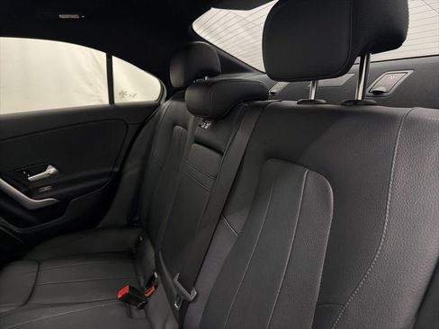 Used 2019 Mercedes-Benz A 220 image 19