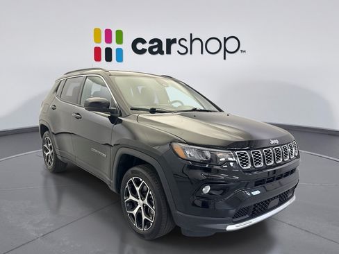 Used 2024 Jeep Compass Limited AWD/4WD image 7