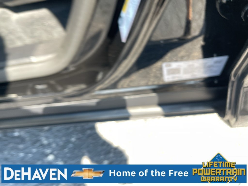 Used 2024 Chevrolet Traverse LT w/ Enhanced Driving Package FWD image 30