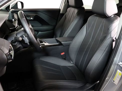 Certified 2025 Acura ADX AWD image 4