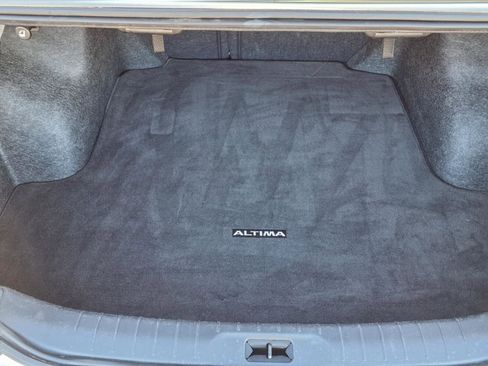 Used 2023 Chevrolet Colorado LT w/ LT Convenience Package image 10