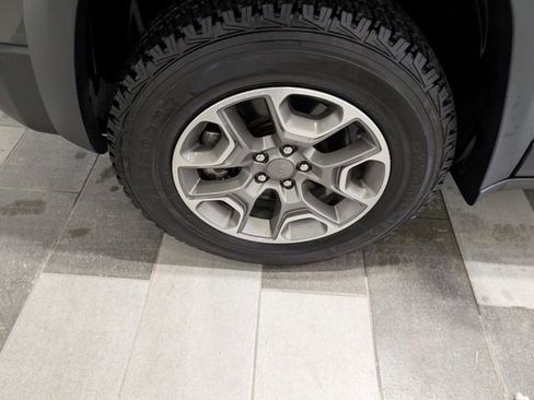 Used 2022 Jeep Cherokee Trailhawk w/ Premium Leather Package image 7