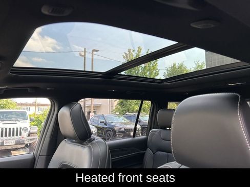 New 2025 Jeep Grand Cherokee L Limited image 34