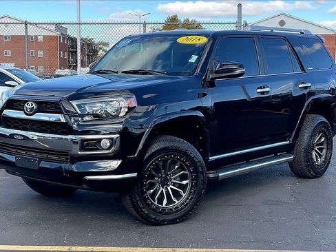 Used 2018 Toyota 4Runner Limited image 11