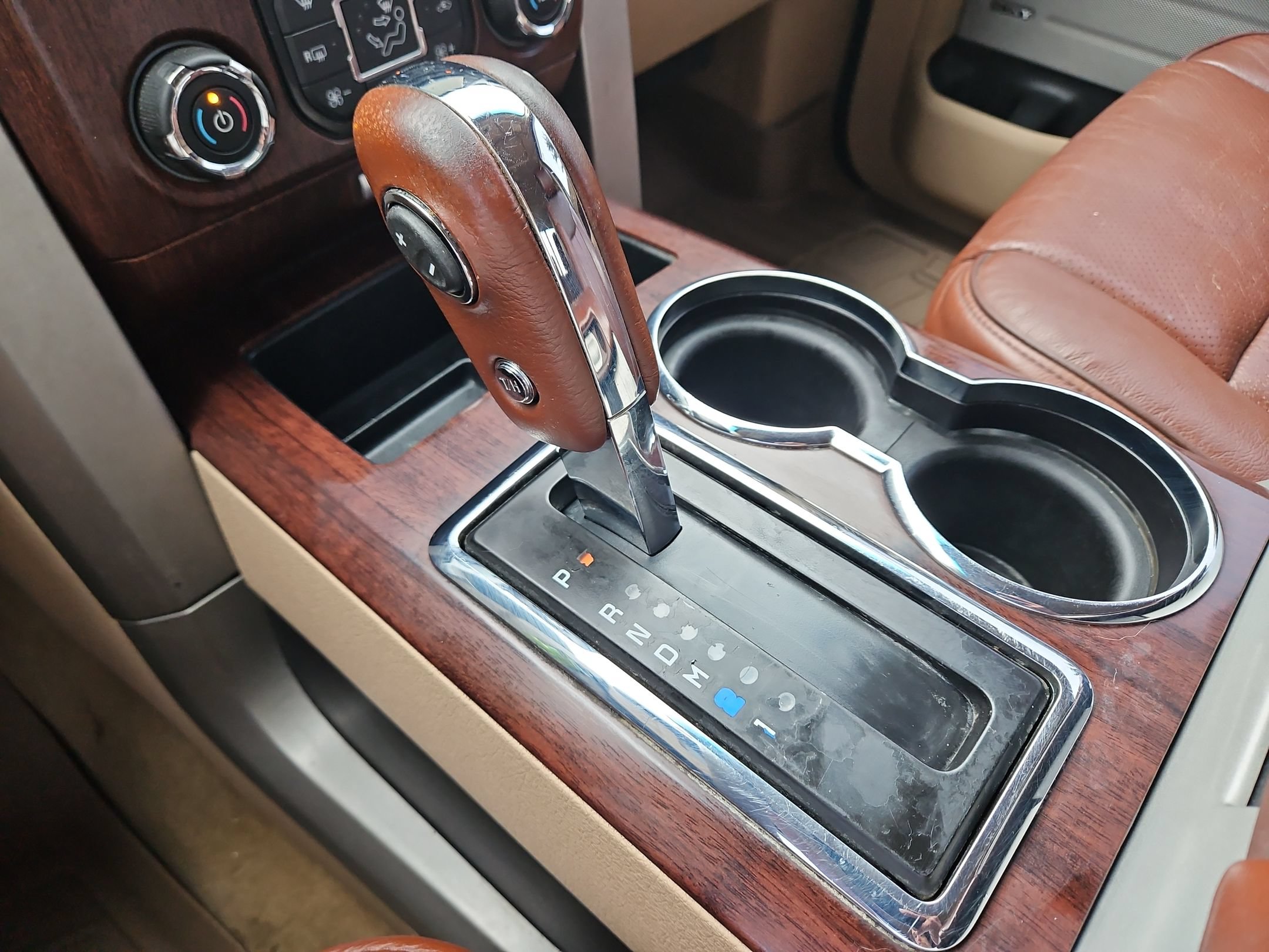 Used 2013 Ford F150 King Ranch w/ King Ranch Luxury Pkg AWD/4WD image 44