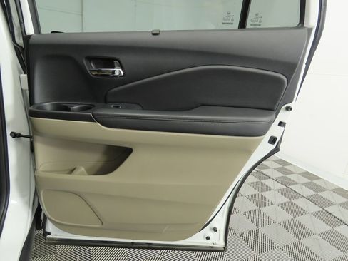 Used 2021 Honda Pilot EX-L image 25