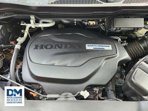 Used 2020 Honda Pilot Touring image 42