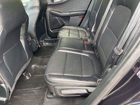 Used 2020 Ford Escape SEL FWD image 11
