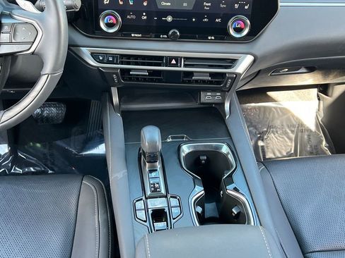 Certified 2024 Lexus RX 350 Premium Plus w/ Convenience Package image 12