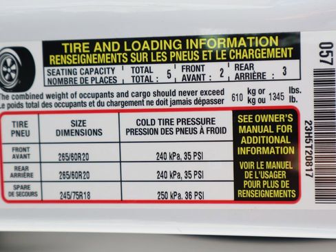 Used 2024 Toyota Tundra Limited AWD/4WD image 61