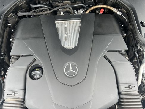 Used 2020 Mercedes-Benz E 450 Cabriolet image 36