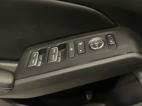 Used 2022 Honda Civic EX-L image 12