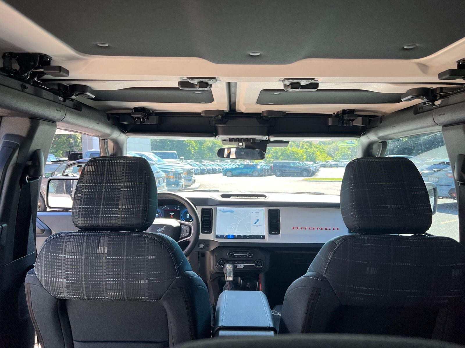 New 2026 Ford Bronco Heritage Edition AWD/4WD image 12