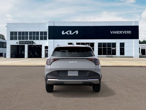 New 2026 Kia Sportage EX image 5