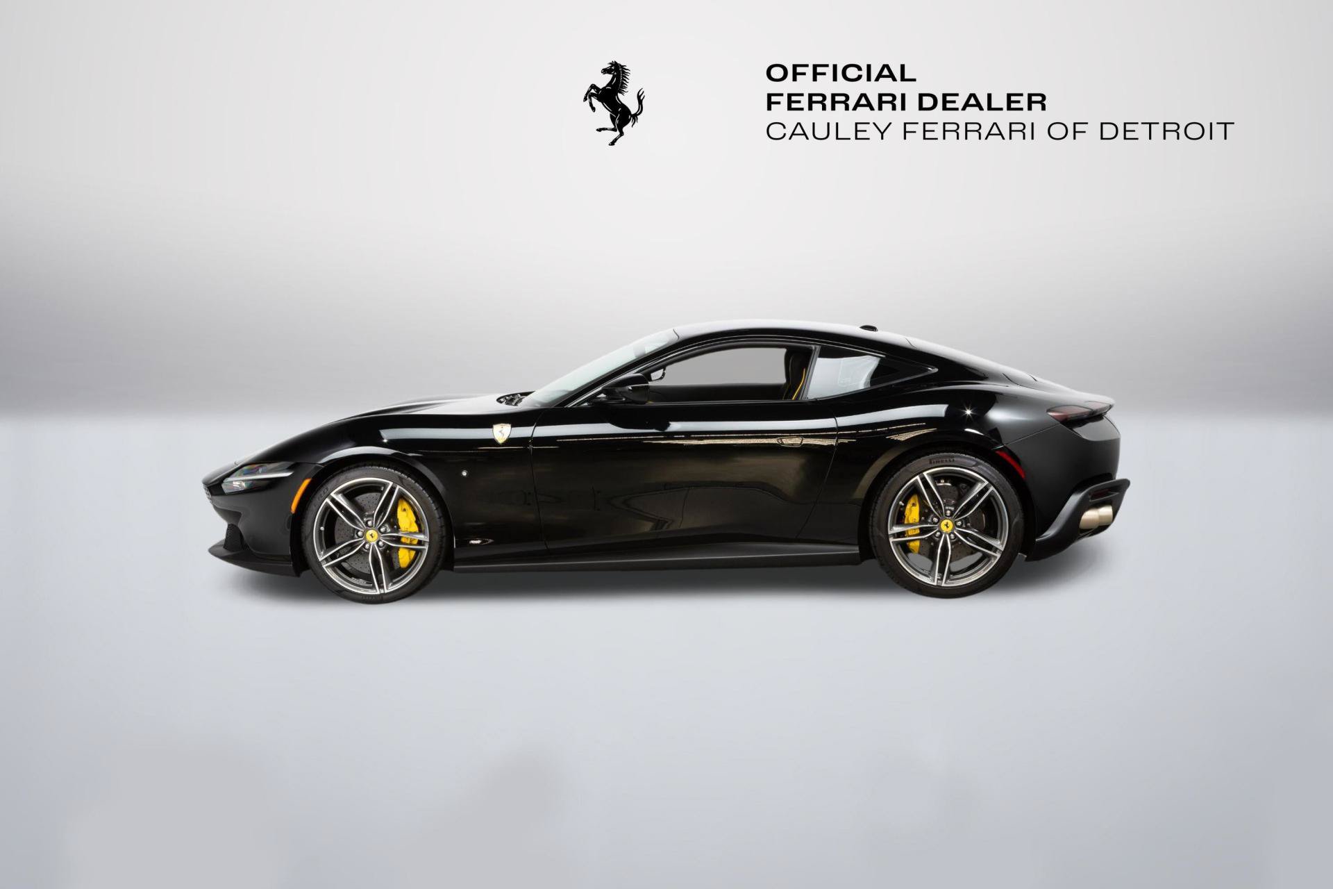 Certified 2022 Ferrari Roma RWD image 5