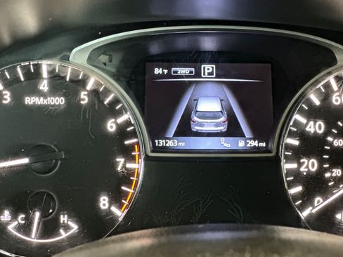 Used 2017 Nissan Pathfinder SL AWD/4WD image 26