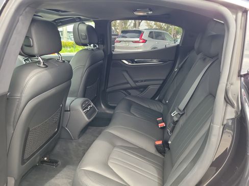 Used 2022 Maserati Ghibli Modena image 13