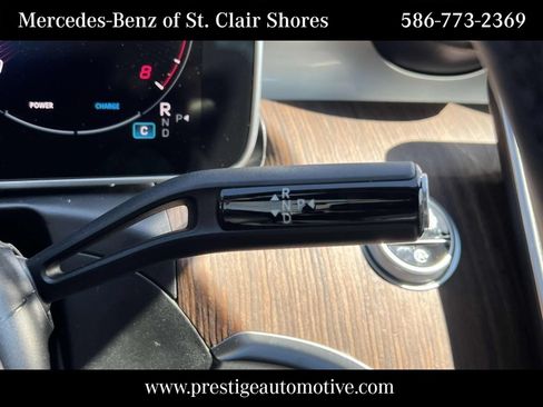 Used 2025 Mercedes-Benz C 300 4MATIC Sedan image 33