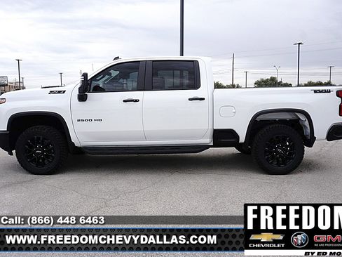 New 2026 Chevrolet Silverado 2500 LT w/ Trail Boss Package image 4