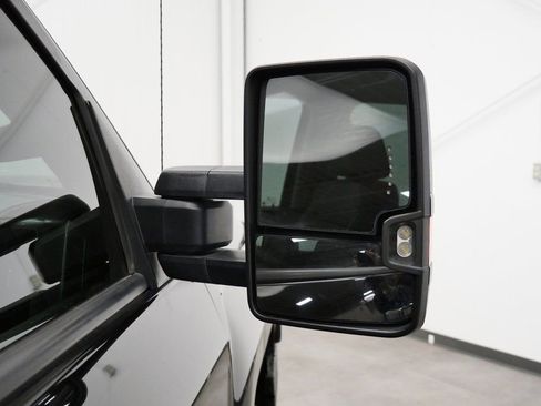 Used 2018 Chevrolet Silverado 2500 LTZ w/ Duramax Plus Package AWD/4WD image 41