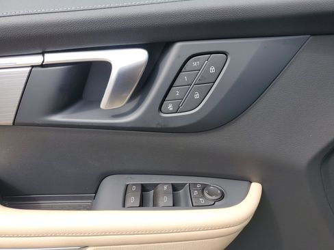 New 2026 Buick Enclave Preferred w/ Power Package image 13