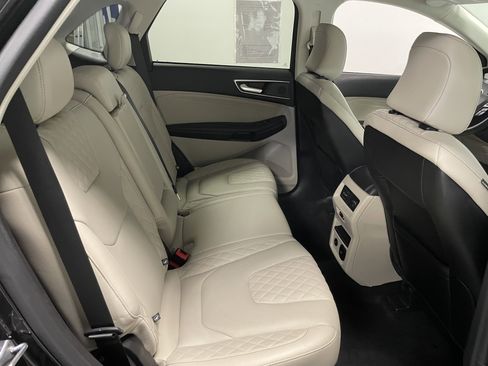 Used 2024 Ford Edge Titanium w/ Titanium Elite Package image 24