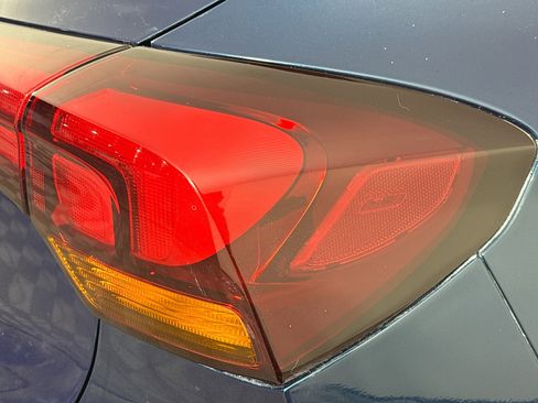 Used 2020 Buick Encore GX Preferred image 29