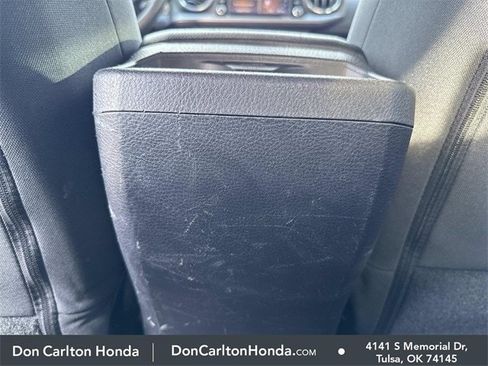 Used 2021 Toyota Tacoma TRD Off-Road image 13