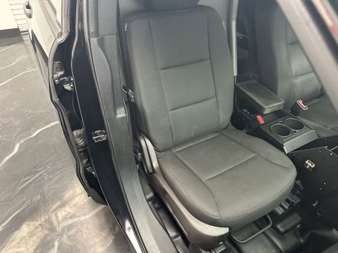 Used 2019 Ford Explorer 4WD Police Interceptor image 8
