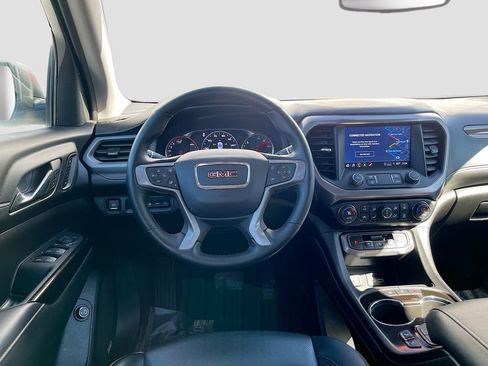 Used 2023 GMC Acadia AT4 w/ Technology Package image 24