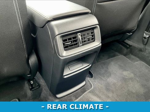 Used 2023 Honda CR-V EX image 10