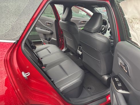 New 2025 Toyota Crown Signia w/ Tow-Hitch Package (TMS) image 10