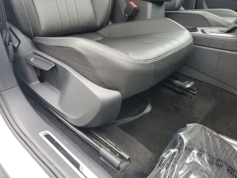 Used 2023 Volkswagen Tiguan SE R-Line FWD image 48