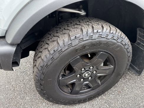 Used 2024 Ford Bronco Black Diamond AWD/4WD image 8