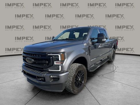 Used 2022 Ford F250 Lariat w/ Black Appearance Package image 1