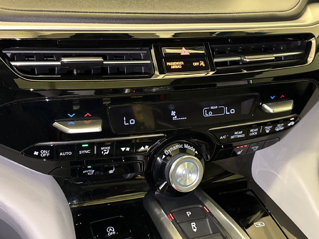 Used 2024 Acura MDX w/ Technology Package AWD/4WD image 28