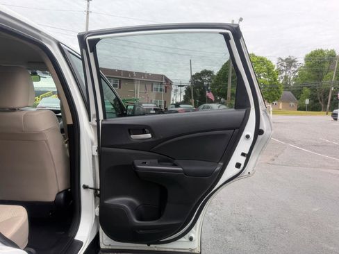 Used 2016 Honda CR-V SE image 21