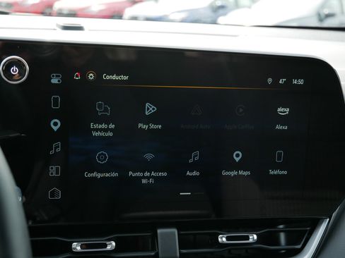 Used 2025 Chevrolet Equinox LT image 22