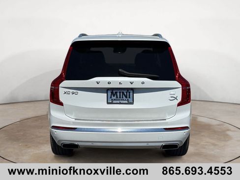 Used 2021 Volvo XC90 T8 Inscription Expression w/ Climate Package AWD/4WD image 4