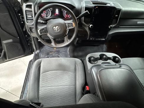 Used 2025 RAM 2500 Big Horn AWD/4WD image 17