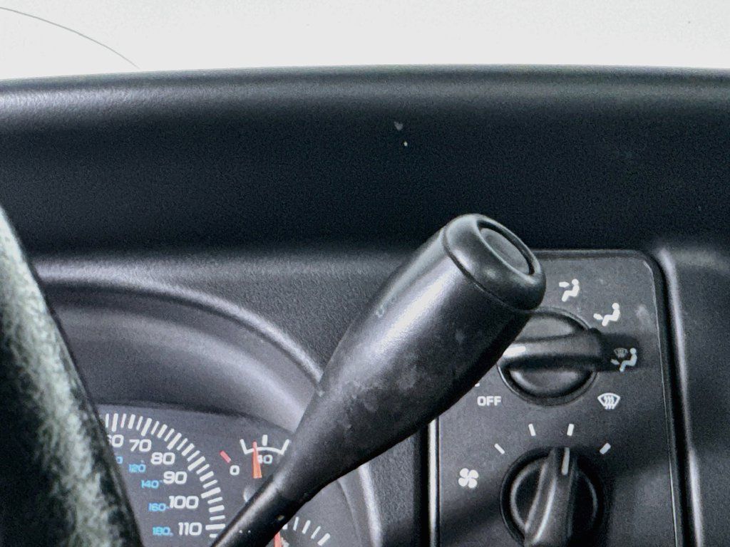 Used 2001 Dodge Ram 1500 Truck 2WD Quad Cab image 16