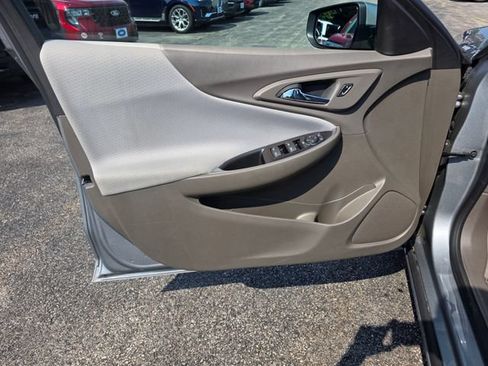 Used 2023 Chevrolet Malibu LT FWD image 19