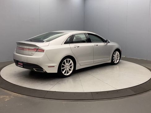 Used 2016 Lincoln MKZ Hybrid w/ Equipment Group 600A Reserve FWD image 5