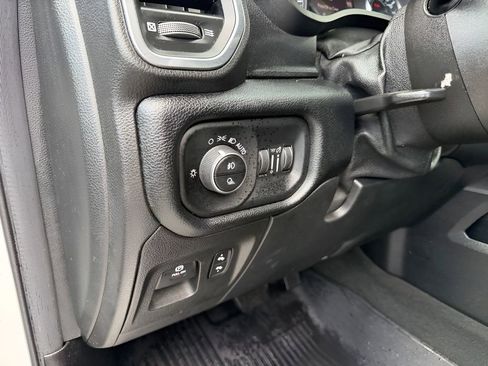 Used 2021 RAM 1500 Laramie w/ Sport Appearance Package image 22