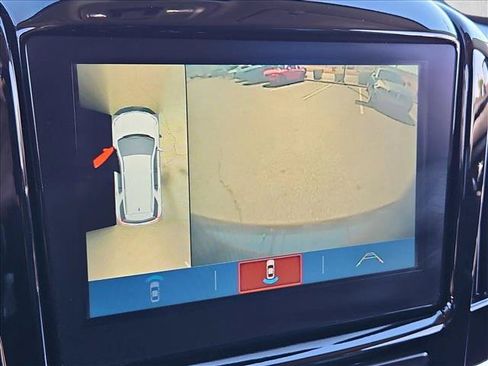 Used 2019 Chevrolet Traverse Premier w/ Redline Edition AWD/4WD image 14