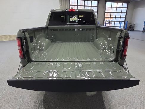 New 2026 RAM 1500 Big Horn AWD/4WD image 38