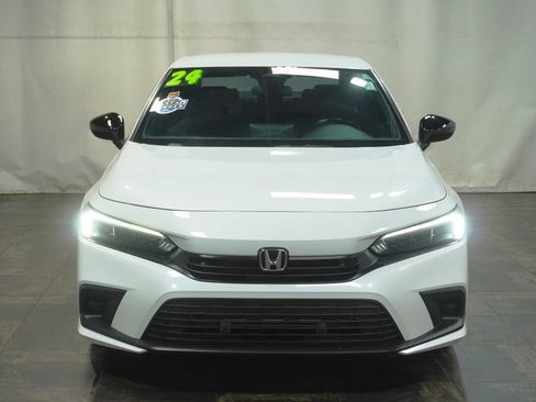 Used 2024 Honda Civic Sport image 8
