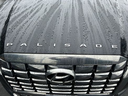 Used 2023 Hyundai Palisade Calligraphy image 32