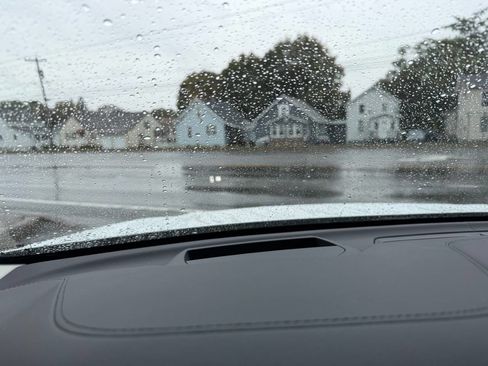 Used 2019 Volvo XC60 T5 Inscription w/ Protection Package Premier image 11